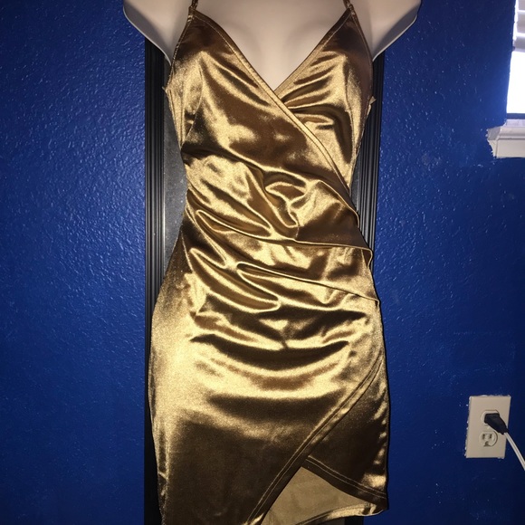 Fashion nova dress - Picture 1 of 3